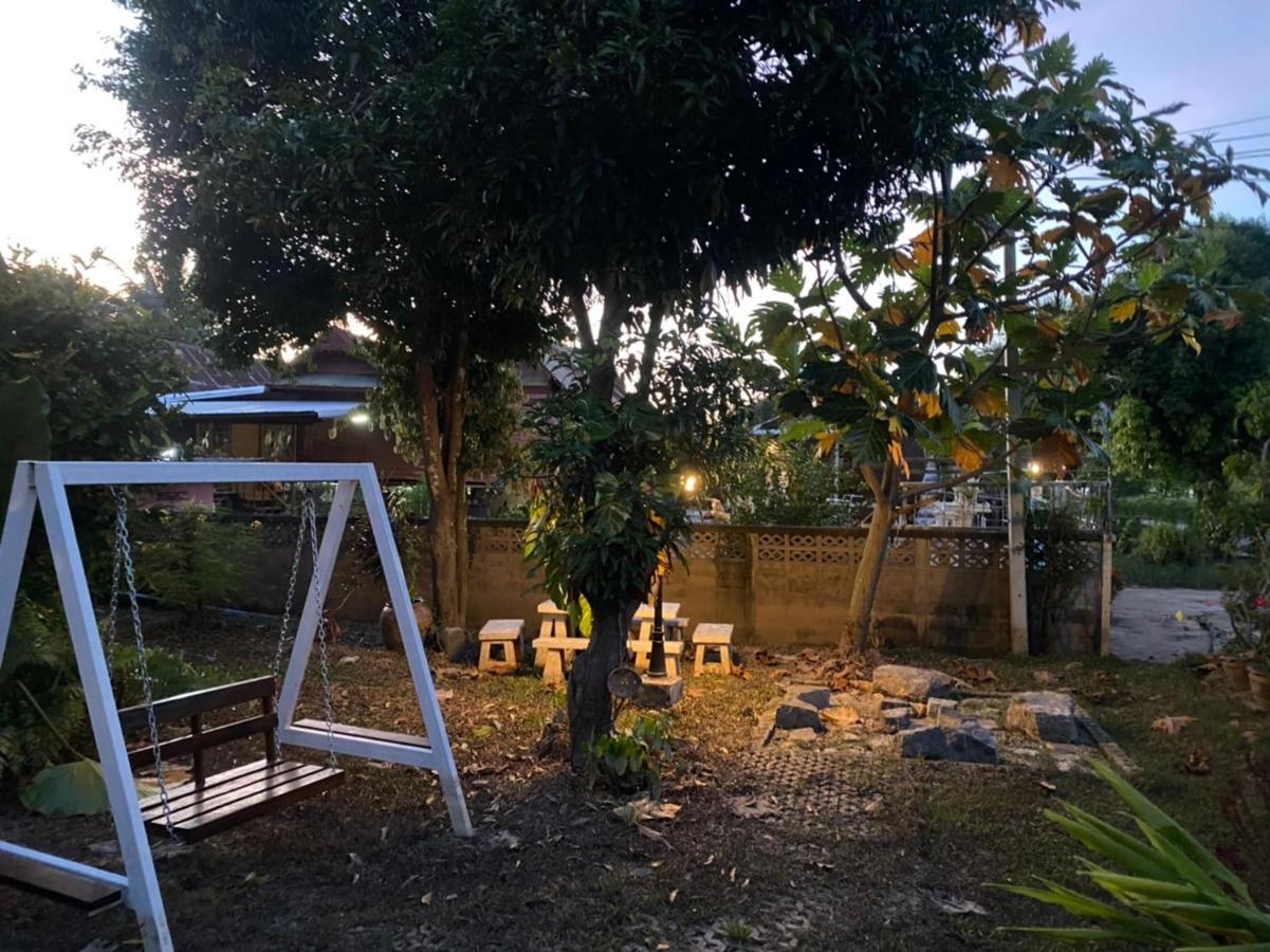 Hotel Romyen House Ban Nong Nam Khan Esterno foto